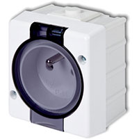 Białe gniazdo bryzgoszczelne Karlik Senior do montażu natynkowego